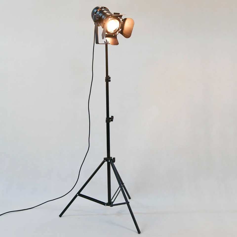شريط صناعي إبداعي استوديو ريتر - مراجعة Floor Lamp Arched وسعره