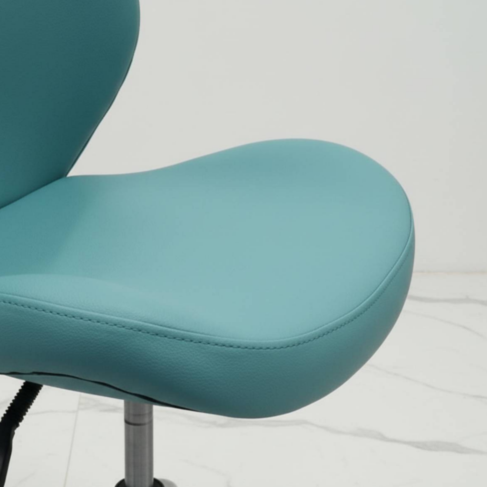 كرسي مكتب دوار مبطن، كرسي مكتب - مراجعة Office Furniture Commercial وسعره