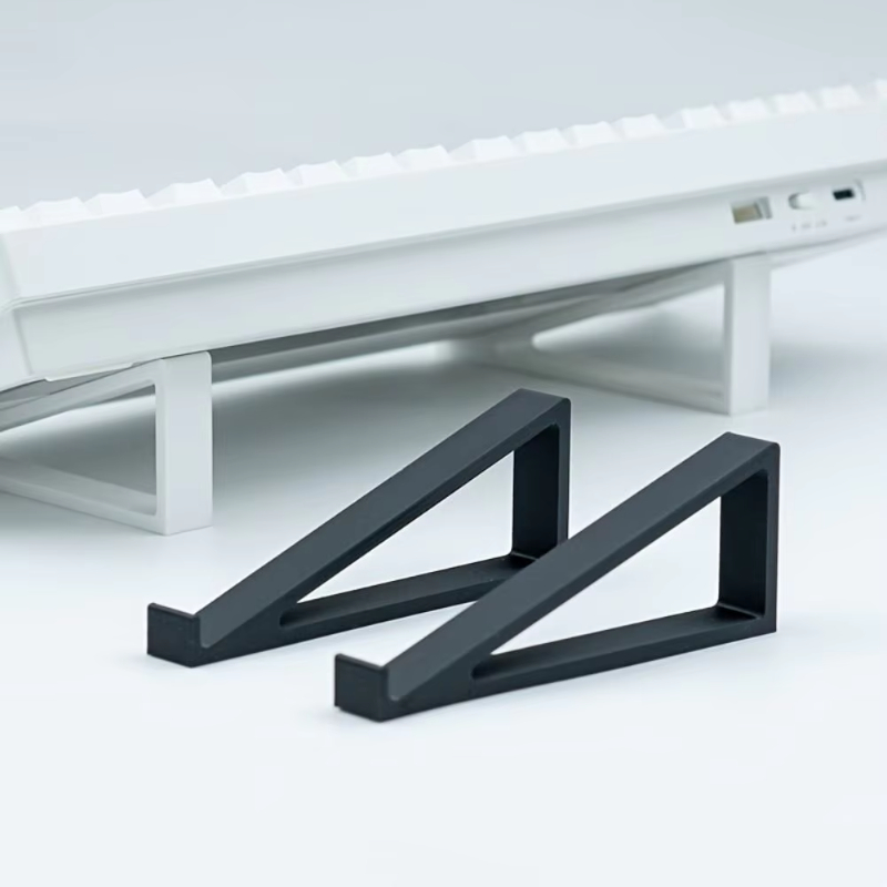زوج واحد من حوامل لوحة المفاتي - مراجعة Adjustable Monitor Mount وسعره