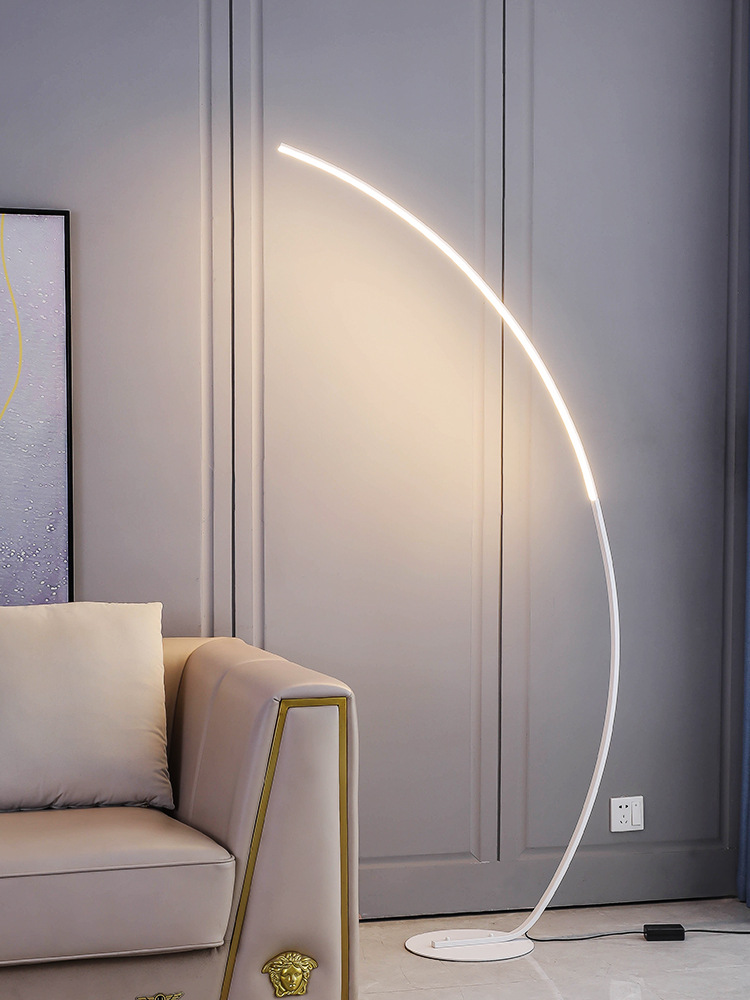 الشمال LED ركن ضوء مصابيح أرضي - مراجعة Floor Lamp Arched وسعره
